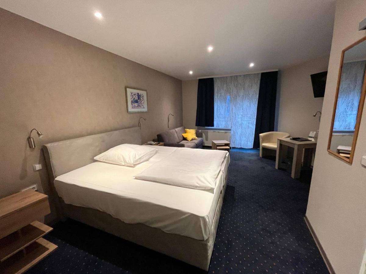 Hotel Aquarius Braunschweig Bagian luar foto
