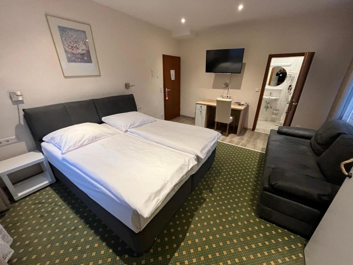 Hotel Aquarius Braunschweig Bagian luar foto